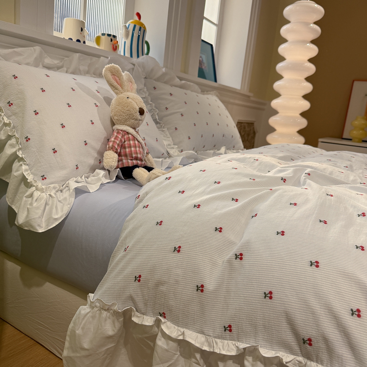 91家纺网 家纺一手货源 找家纺 觅糖家纺 2026新款全棉水洗棉色织提花四件套-樱桃甜梦（会员-5） 樱桃甜梦蓝