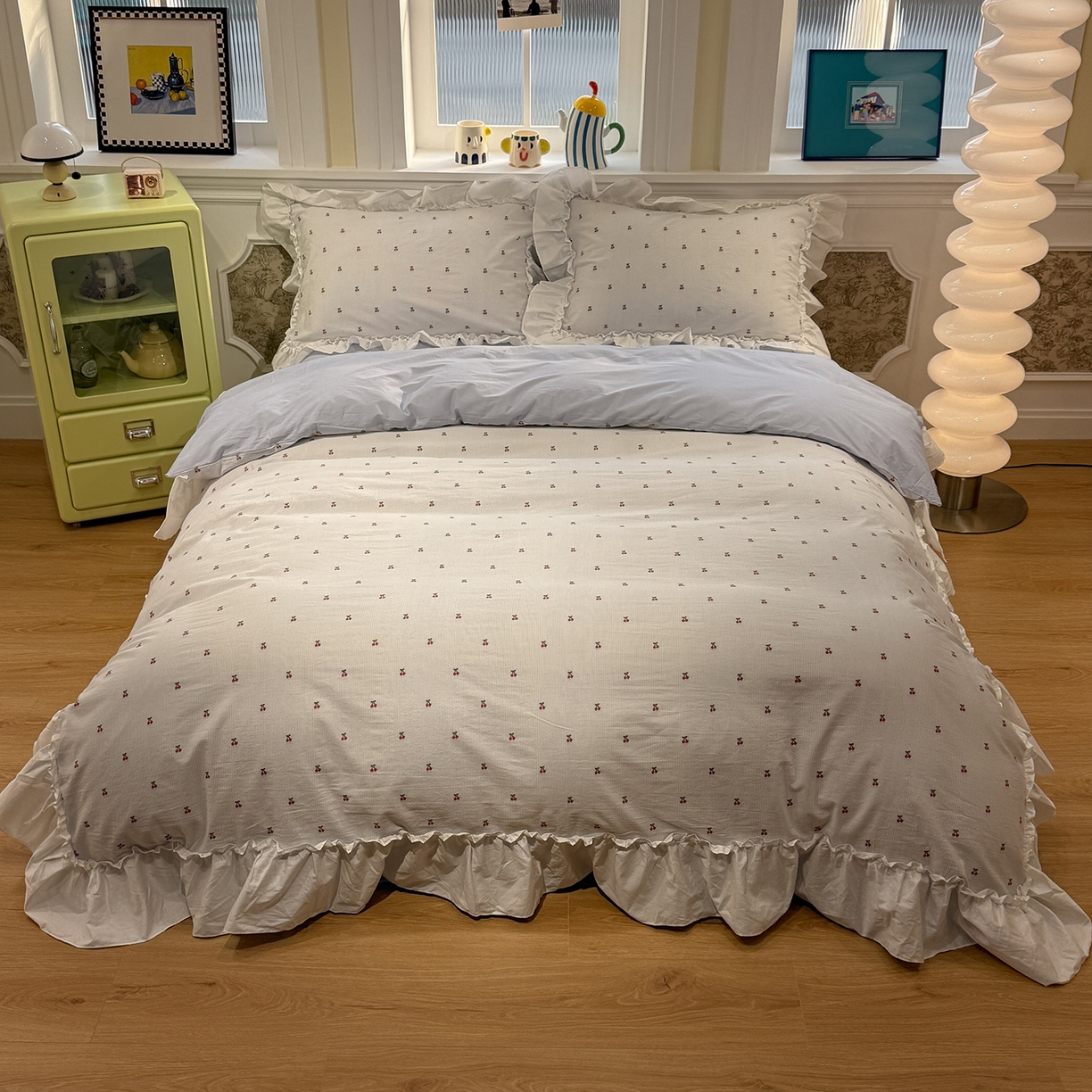 91家纺网 家纺一手货源 找家纺 觅糖家纺 2026新款全棉水洗棉色织提花四件套-樱桃甜梦（会员-5） 樱桃甜梦蓝