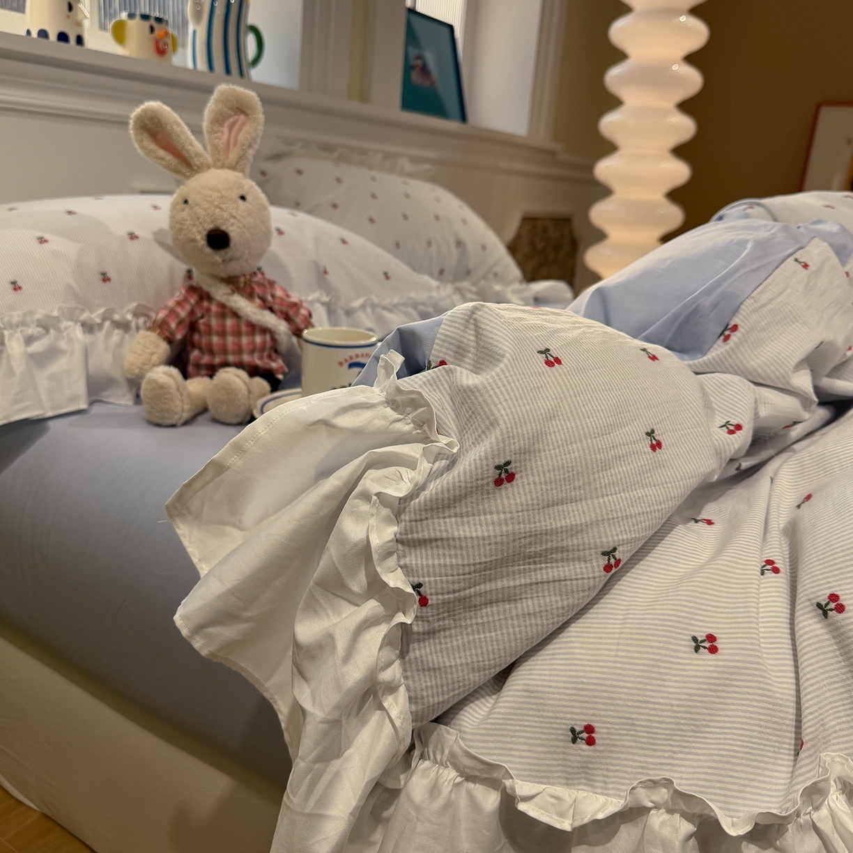 91家纺网 家纺一手货源 找家纺 觅糖家纺 2026新款全棉水洗棉色织提花四件套-樱桃甜梦（会员-5） 樱桃甜梦蓝