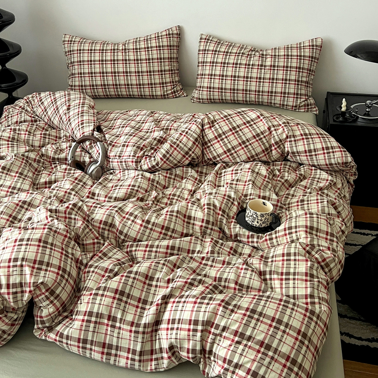 91家纺网 家纺一手货源 找家纺 你好美丽 2026新款130克高克重格调简麻水洗四件套（暗合） 格调红大格