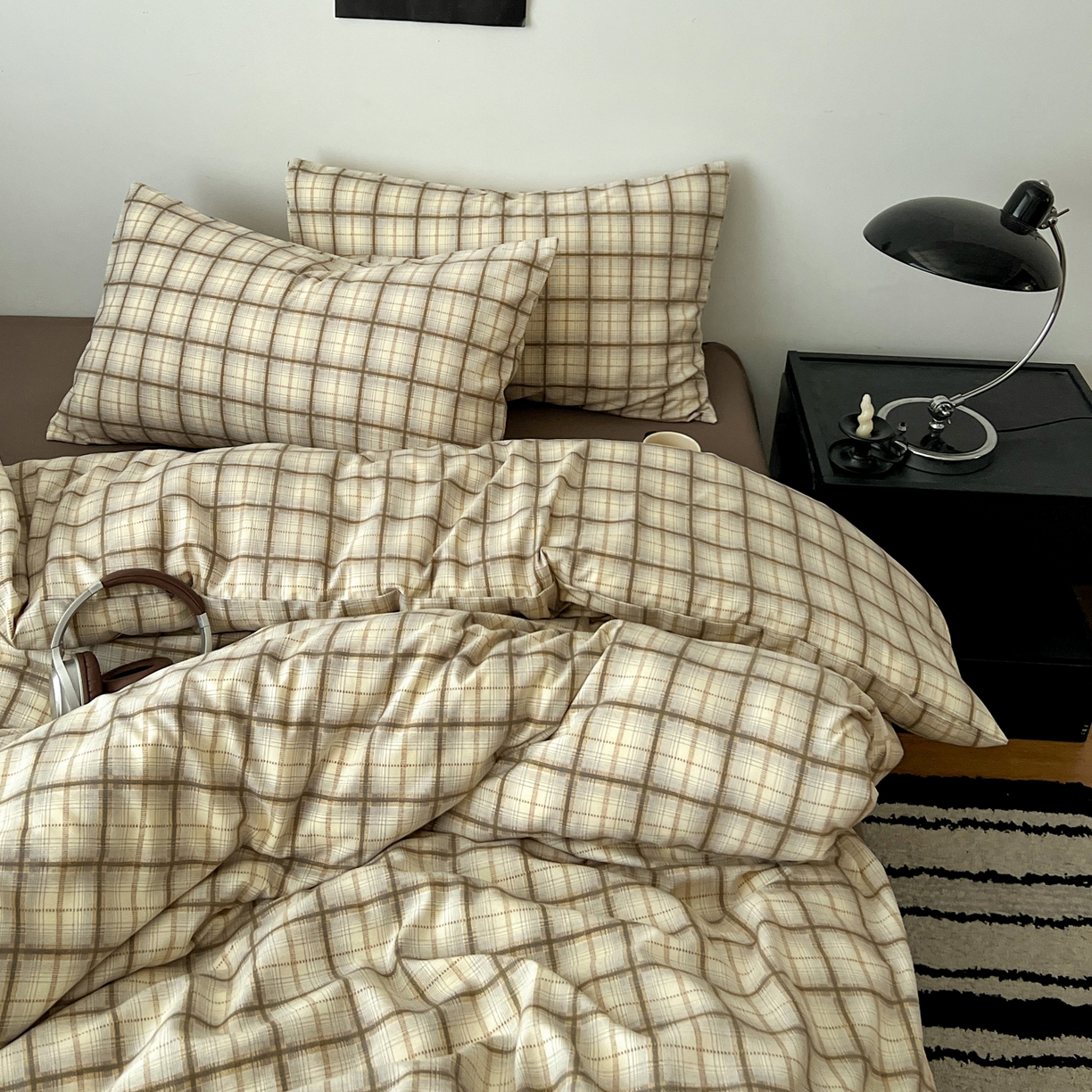 91家纺网 家纺一手货源 找家纺 你好美丽 2026新款130克高克重格调简麻水洗四件套（暗合） 格调咖大格