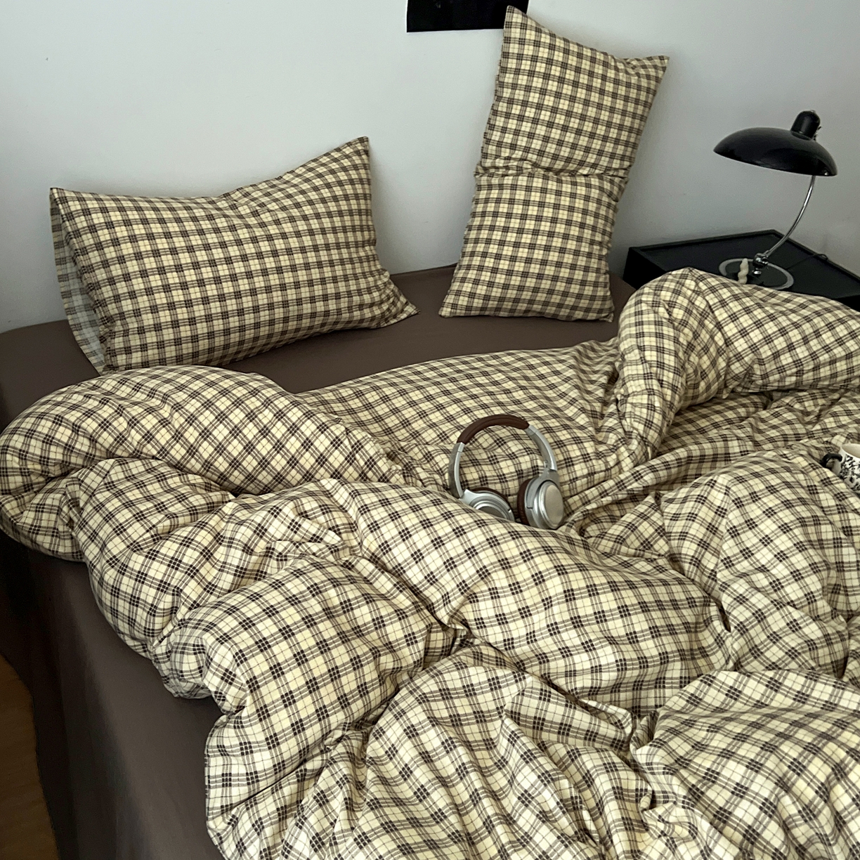 91家纺网 家纺一手货源 找家纺 你好美丽 2026新款130克高克重格调简麻水洗四件套（暗合） 格调咖小格