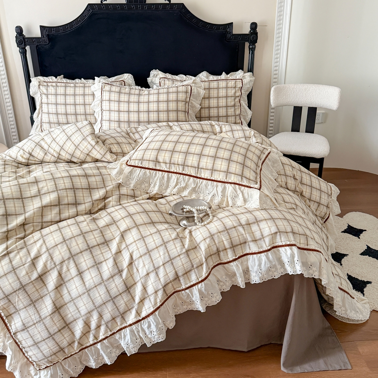 91家纺网 家纺一手货源 找家纺 （总）你好美丽 2026新款韩版刺绣水洗沐格简麻花边系列四件套