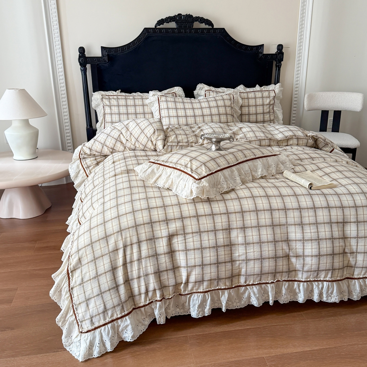 91家纺网 家纺一手货源 找家纺 （总）你好美丽 2026新款韩版刺绣水洗沐格简麻花边系列四件套