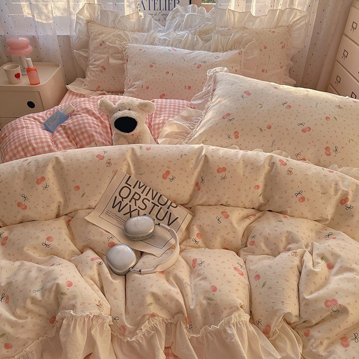 91家纺网 家纺一手货源 找家纺 瑞莱 2026春夏新款全棉纯棉印花韩系卡通花边四件套 樱桃甜宠