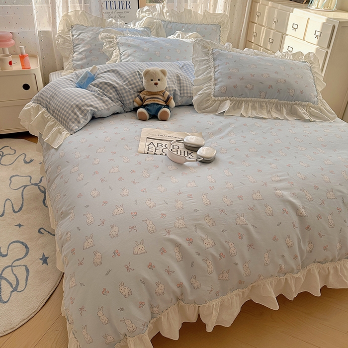 91家纺网 家纺一手货源 找家纺 瑞莱 2026春夏新款全棉纯棉印花韩系卡通花边四件套 韩版花仙兔