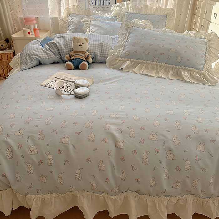 91家纺网 家纺一手货源 找家纺 瑞莱 2026春夏新款全棉纯棉印花韩系卡通花边四件套 韩版花仙兔