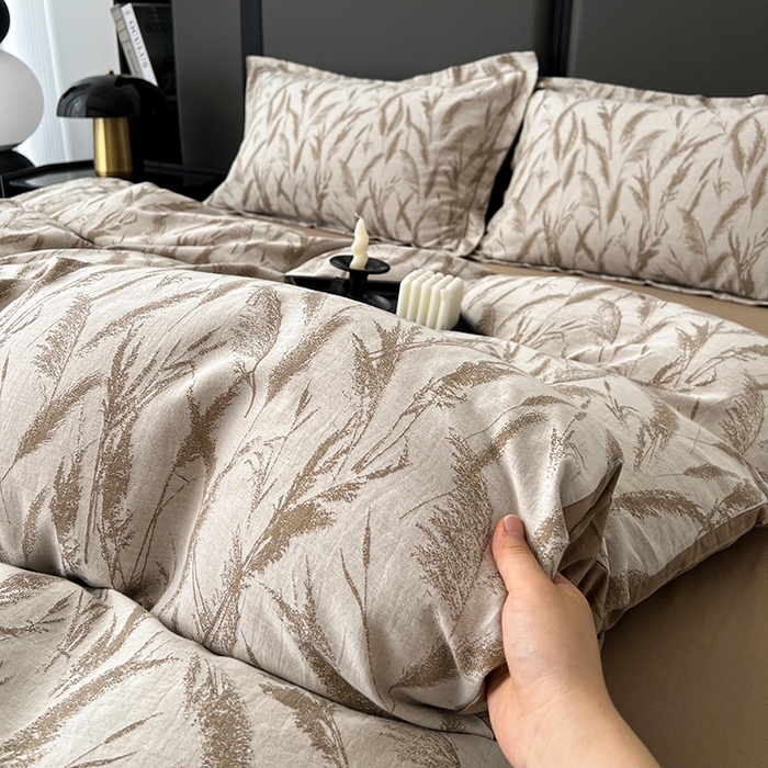 91家纺网 家纺一手货源 找家纺 爱丽丝 2026新款全棉色织提花四件套 风吹穗绒-卡其