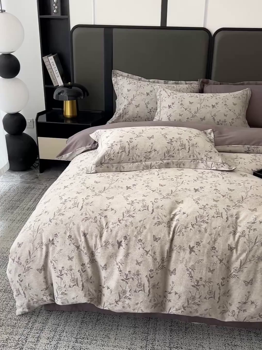 91家纺网 家纺一手货源 找家纺 爱丽丝 2026新款全棉色织提花四件套 蝴蝶花影-灰