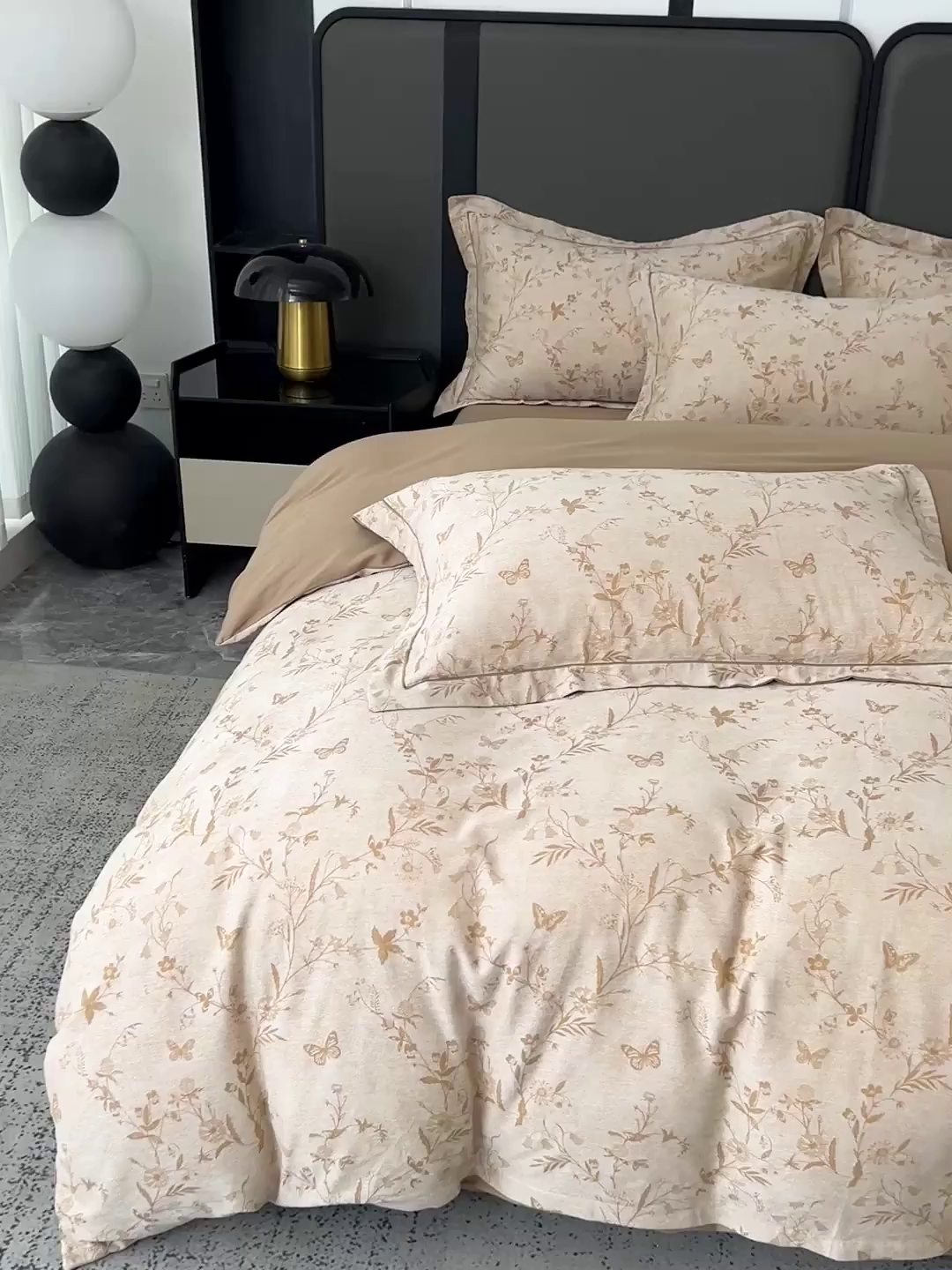 91家纺网 家纺一手货源 找家纺 爱丽丝 2026新款全棉色织提花四件套 蝴蝶花影-卡其