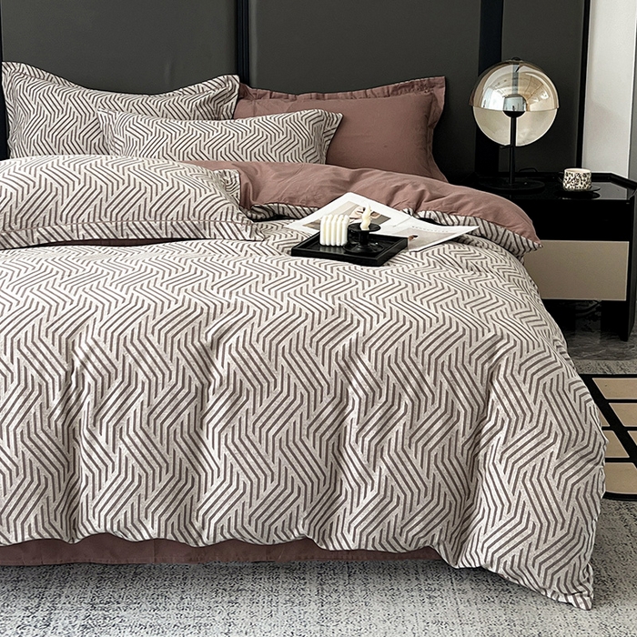 91家纺网 家纺一手货源 找家纺 爱丽丝 2026新款全棉色织提花四件套 简雅几何-豆沙