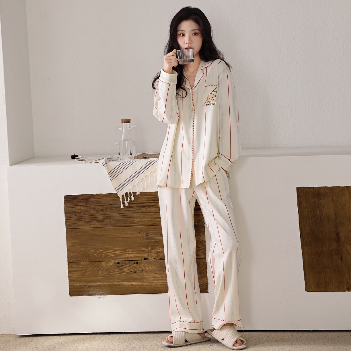 91家纺网 家纺一手货源 找家纺 洛兰沙家居馆 2026新款长袖睡衣女款纯棉春季印花开衫翻领家居服可外穿套装第一批 45144