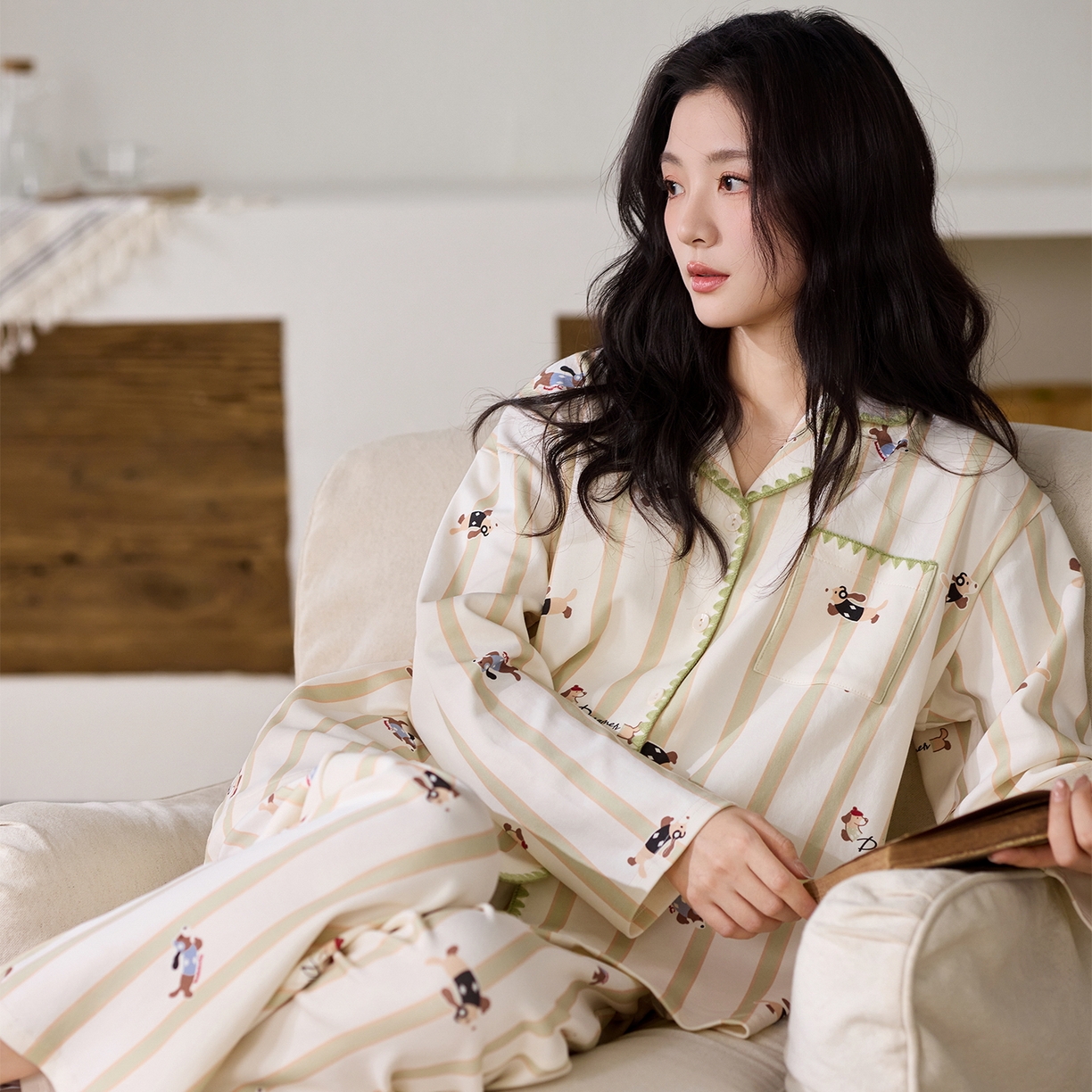 91家纺网 家纺一手货源 找家纺 洛兰沙家居馆 2026新款长袖睡衣女款纯棉春季印花开衫翻领家居服可外穿套装第一批 45143