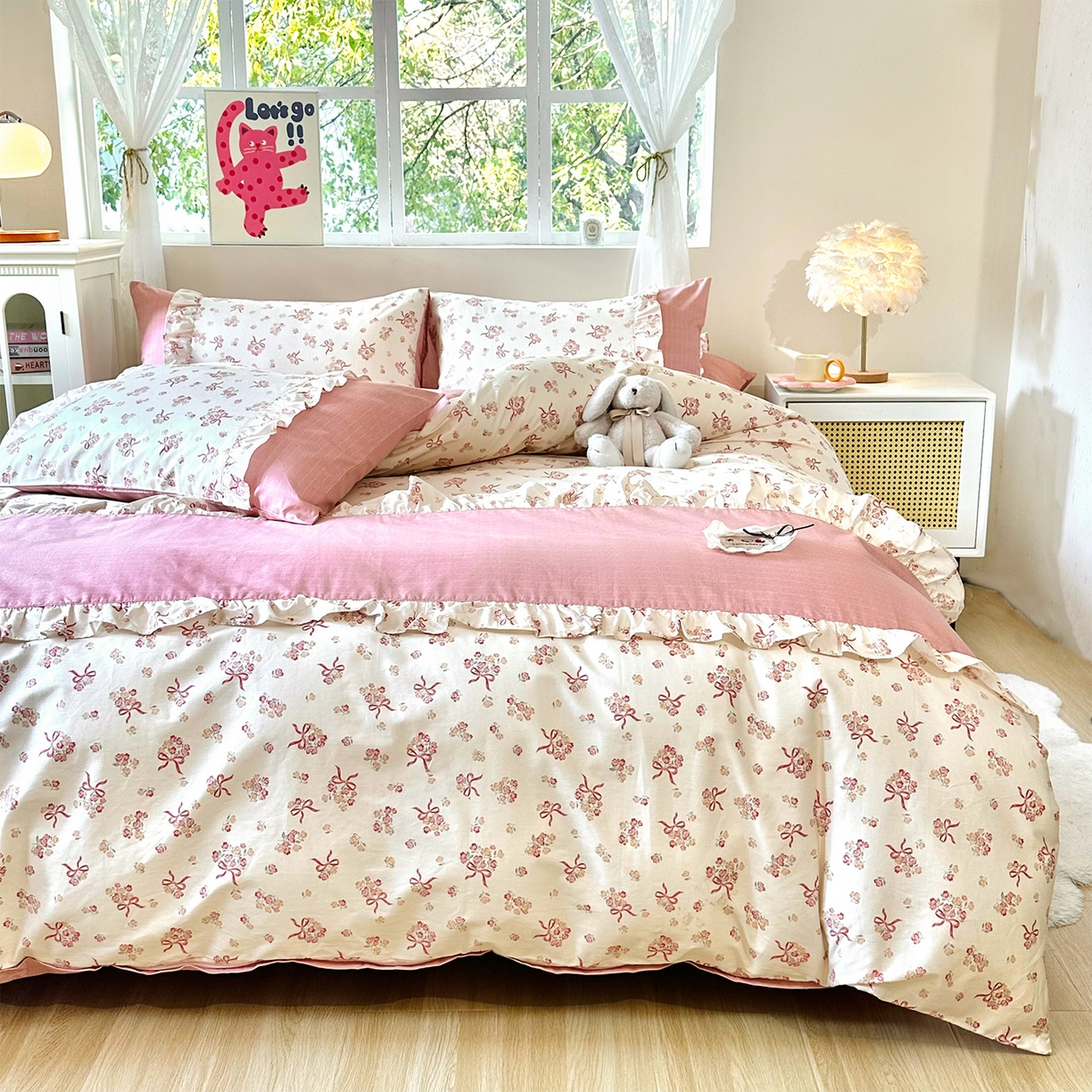 91家纺网 家纺一手货源 找家纺 玉元坊 2026新款全棉纯棉小碎花刺绣花边款四件套田园公主风系列 花漾结缘