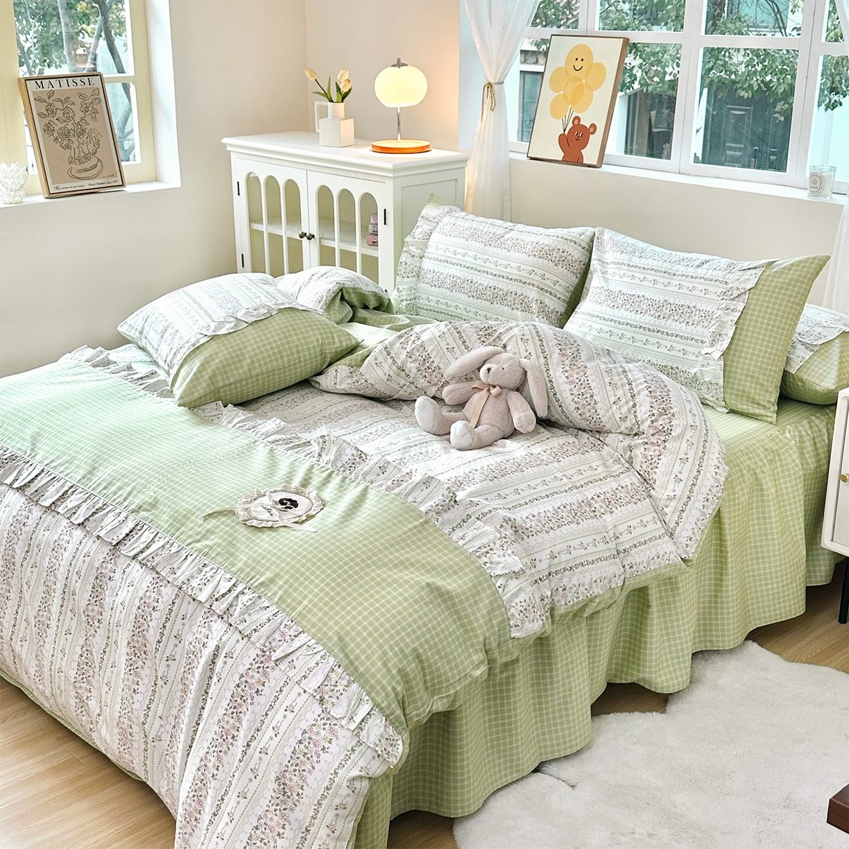 91家纺网 家纺一手货源 找家纺 玉元坊 2026新款全棉纯棉小碎花刺绣花边款四件套田园公主风系列 青鸾绿