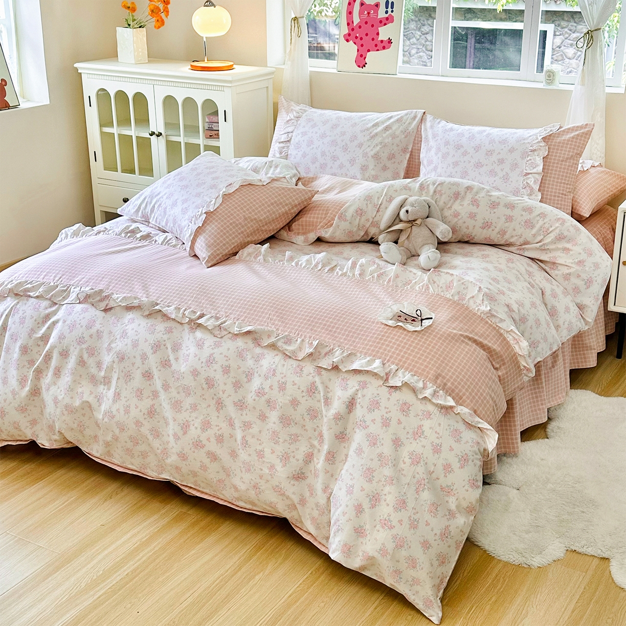 91家纺网 家纺一手货源 找家纺 玉元坊 2026新款全棉纯棉小碎花刺绣花边款四件套田园公主风系列 柔情花梦粉