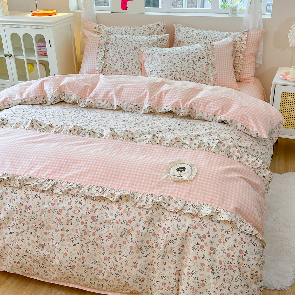 91家纺网 家纺一手货源 找家纺 玉元坊 2026新款全棉纯棉小碎花刺绣花边款四件套田园公主风系列 长安时刻