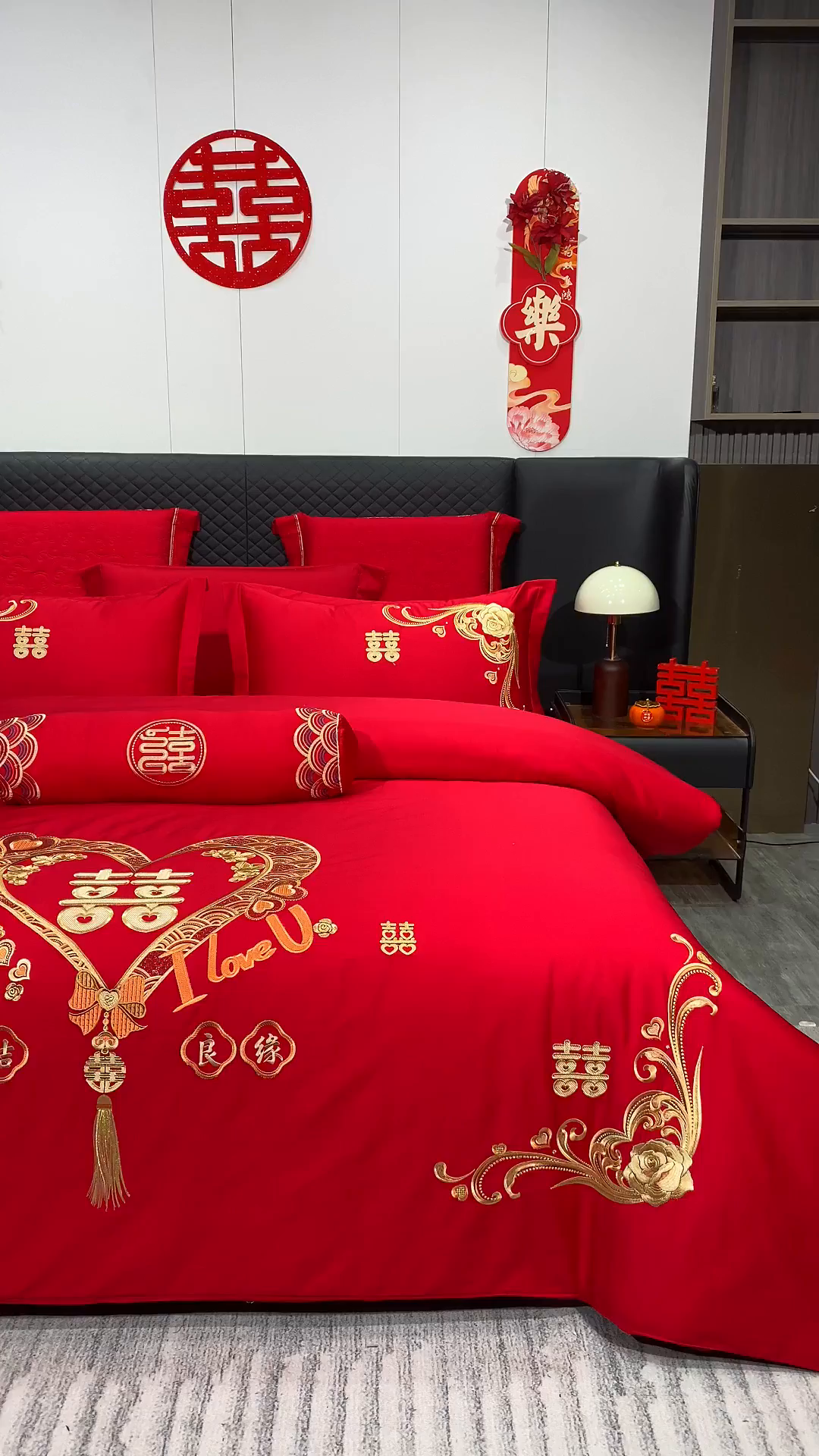 91家纺网 家纺一手货源 找家纺 （总）浩情国际婚庆供货中心 2026新款100%全棉纯棉新中式刺绣大红结婚婚庆四件套多件套