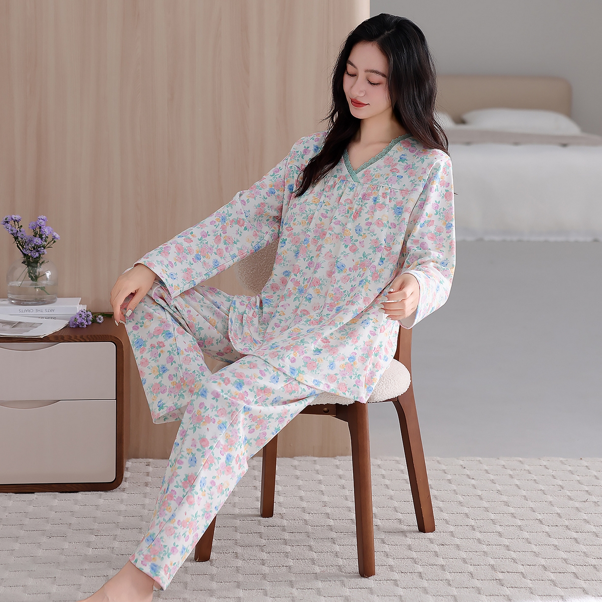 91家纺网 家纺一手货源 找家纺 2026新款拉架棉长袖秋冬带胸垫防凸点可外穿家居服女士宽松睡衣家居服 第11批 5805