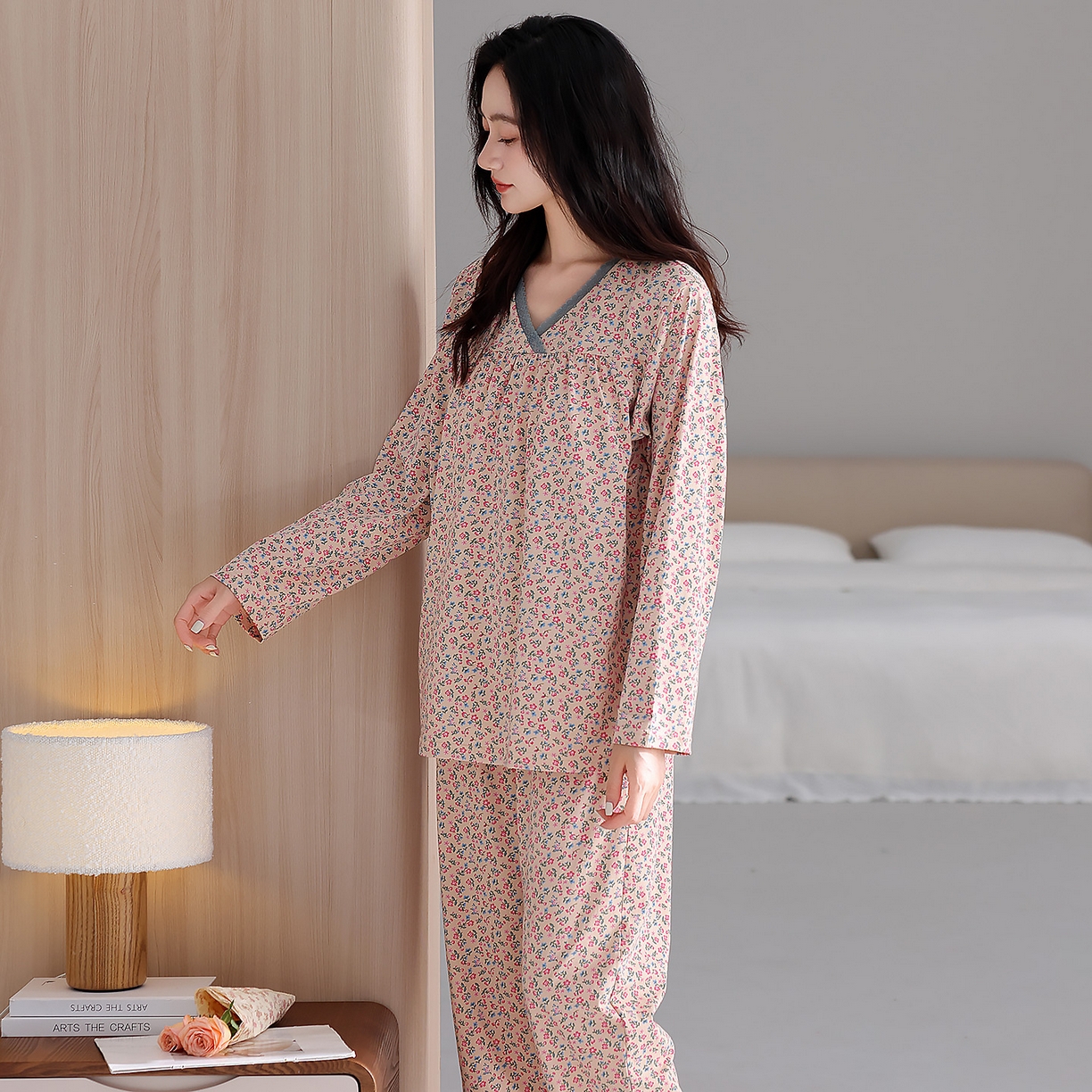 91家纺网 家纺一手货源 找家纺 2026新款拉架棉长袖秋冬带胸垫防凸点可外穿家居服女士宽松睡衣家居服 第11批 5807