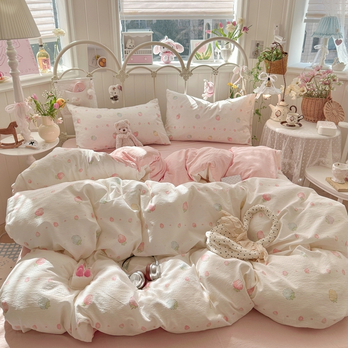 91家纺网 家纺一手货源 找家纺 港岛妹妹 2026新款云感双层纱系列四件套 草莓果园