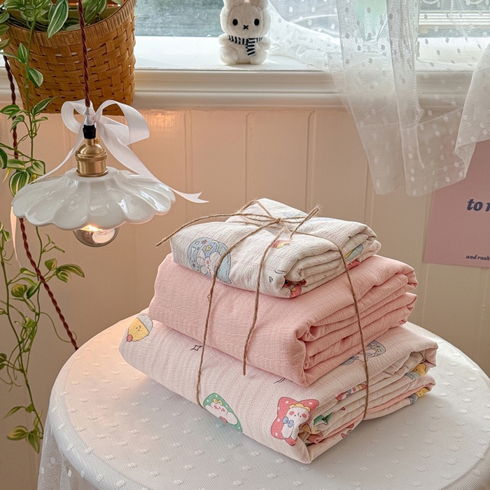 91家纺网 家纺一手货源 找家纺 海岛哥哥 2026新款云感双层纱系列四件套 条纹萌宠