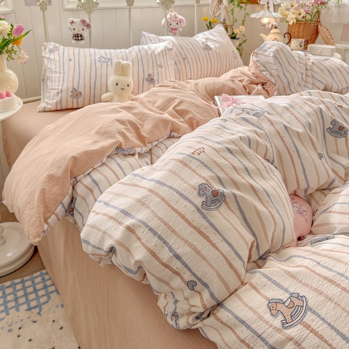 91家纺网 家纺一手货源 找家纺 海岛哥哥 2026新款云感双层纱系列四件套 小木马