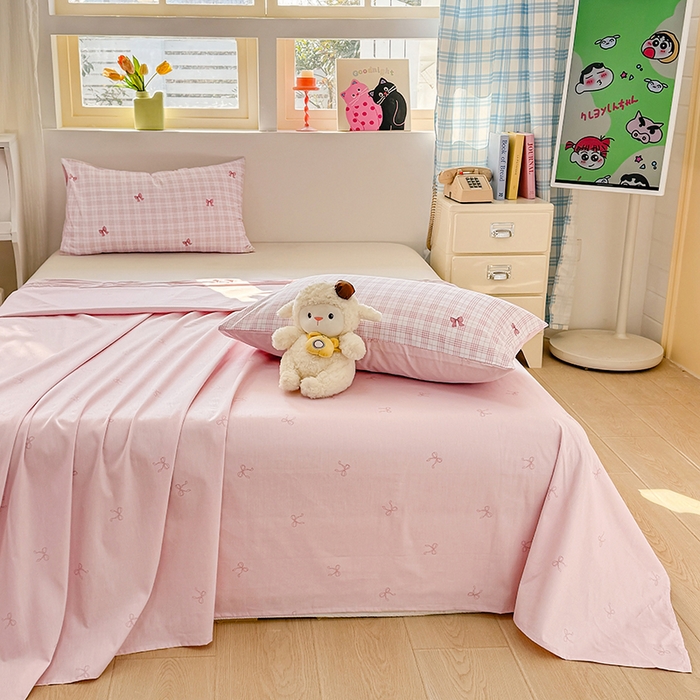 91家纺网 家纺一手货源 找家纺 缦彩 2026新款13372全棉印花四件套 格纹蝴蝶