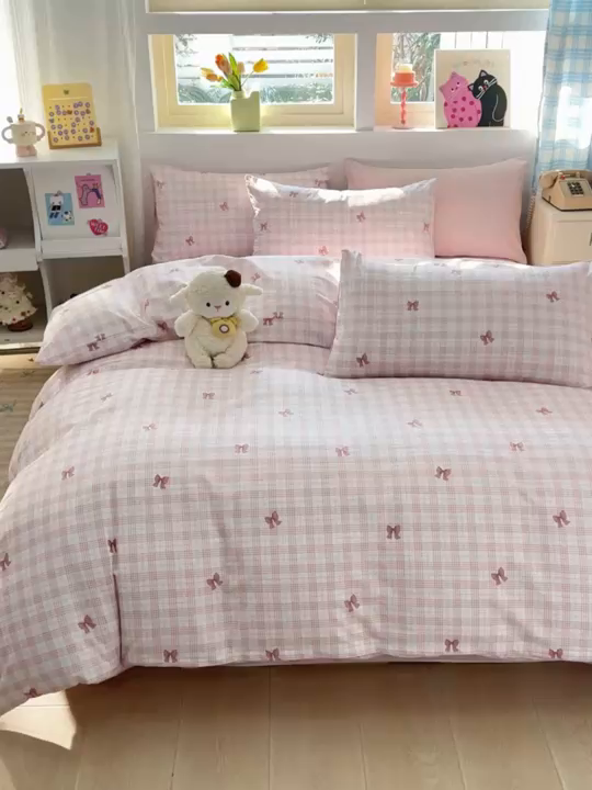 91家纺网 家纺一手货源 找家纺 缦彩 2026新款13372全棉印花四件套 格纹蝴蝶