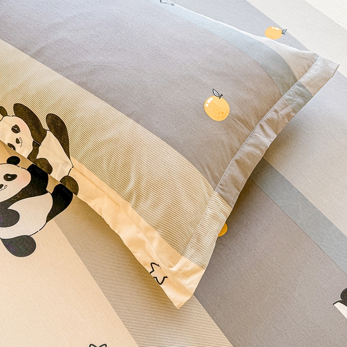 91家纺网 家纺一手货源 找家纺 名优家纺 2026新款13070全棉印花单床笠 调皮熊猫