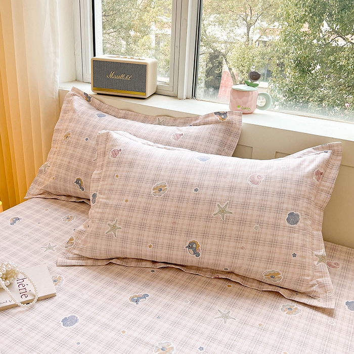 91家纺网 家纺一手货源 找家纺 名优家纺 2026新款13070全棉印花单枕套 小粉螺