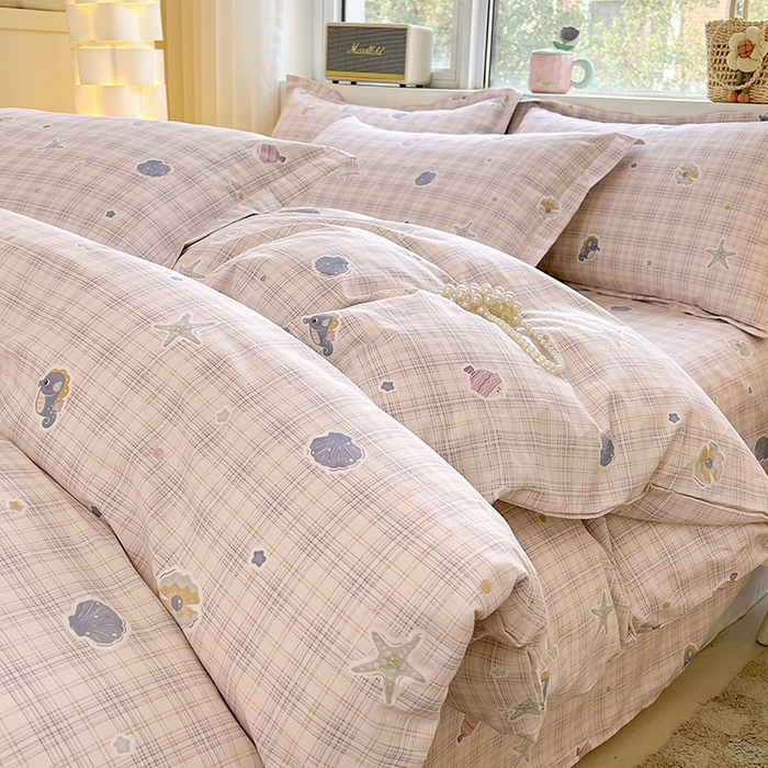 91家纺网 家纺一手货源 找家纺 名优家纺 2026新款13070全棉印花四件套 小粉螺