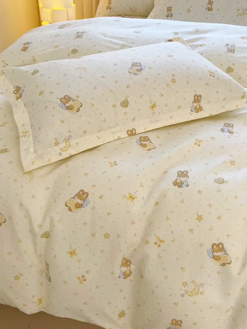 91家纺网 家纺一手货源 找家纺 名优家纺 2026新款13070全棉印花四件套 星点兔语