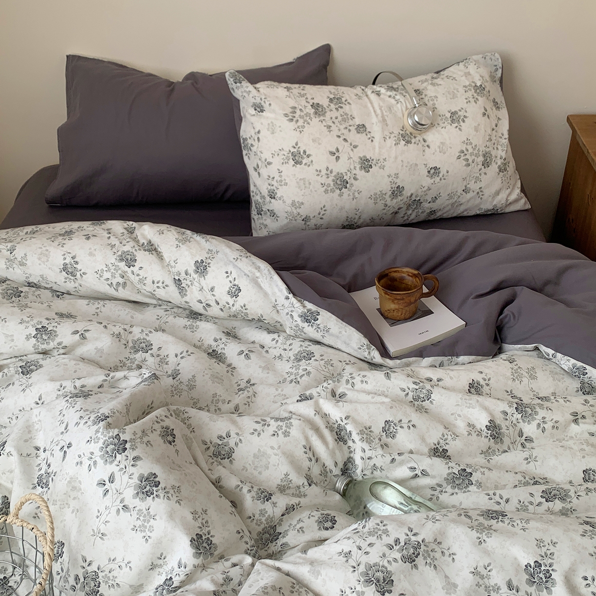 91家纺网 家纺一手货源 找家纺 桃喜 2026春夏新品全棉碎花三件套四件套-场景一 赫本（全棉）