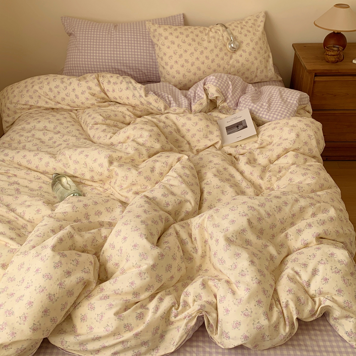 桃喜 2026春夏新品全棉碎花三件套四件套-场景一 香芋紫格碎花（全棉）