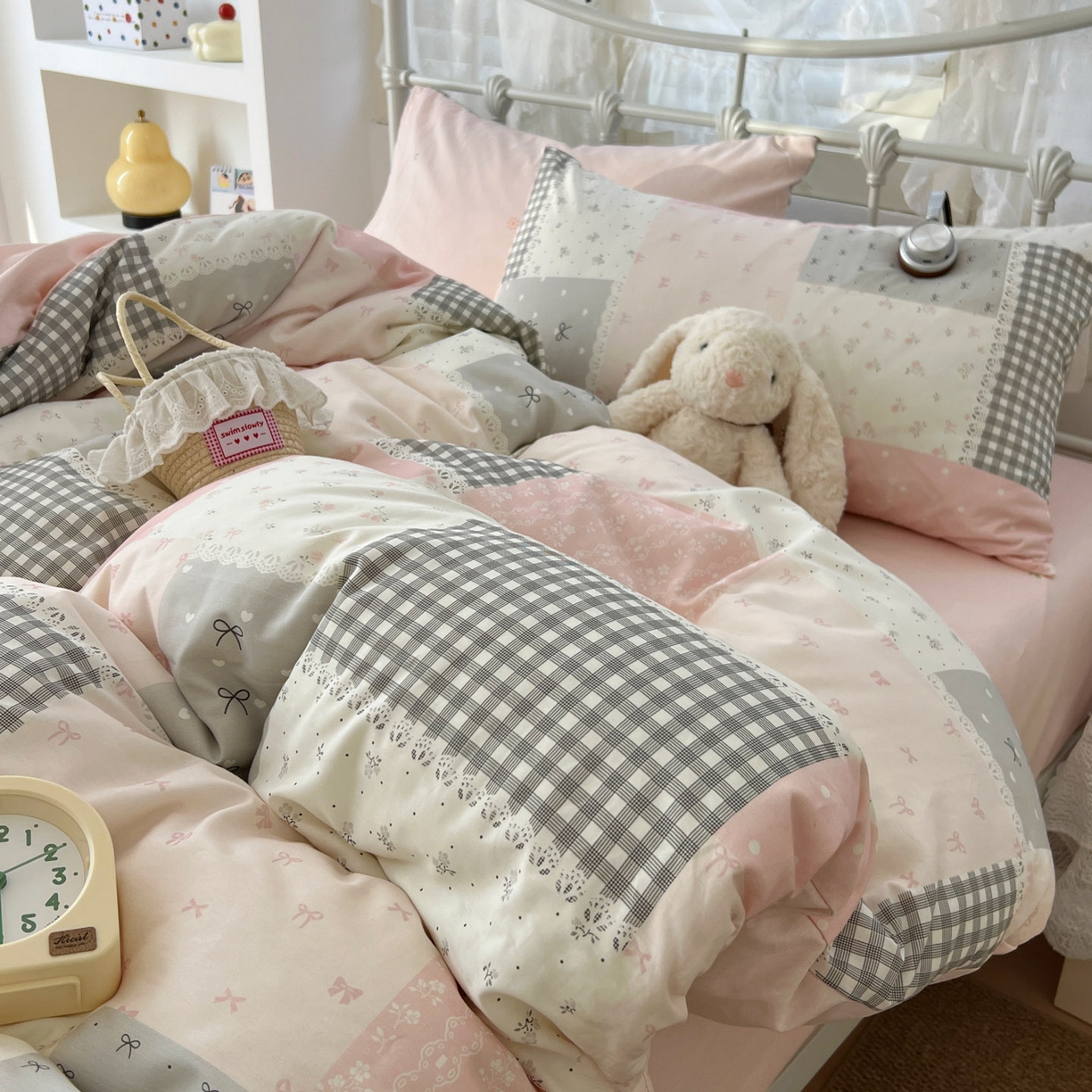 91家纺网 家纺一手货源 找家纺 （总）桃喜 2026春夏新品全棉碎花三件套四件套-场景二