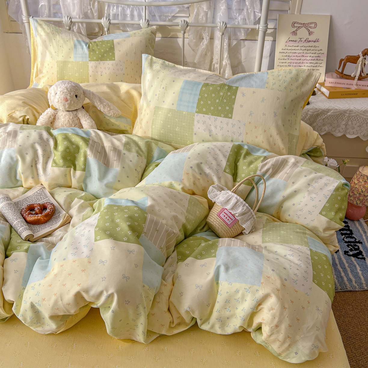 91家纺网 家纺一手货源 找家纺 （总）桃喜 2026春夏新品全棉碎花三件套四件套-场景二