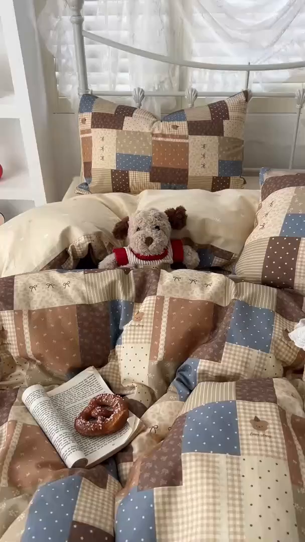 91家纺网 家纺一手货源 找家纺 桃喜 2026春夏新品全棉碎花三件套四件套-场景二 复古拼布碎花（全棉）