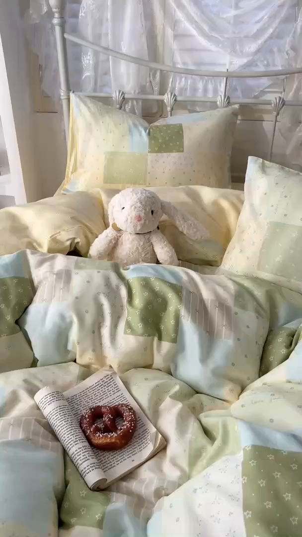 91家纺网 家纺一手货源 找家纺 桃喜 2026春夏新品全棉碎花三件套四件套-场景二 绿格拼布碎花（全棉）