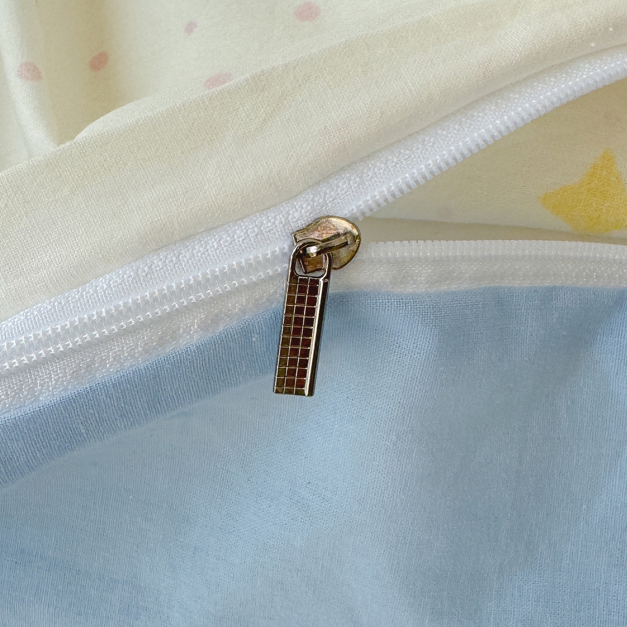 91家纺网 家纺一手货源 找家纺 颜选 2026新款仿棉105克加厚水洗棉被套-含买家秀 小新星