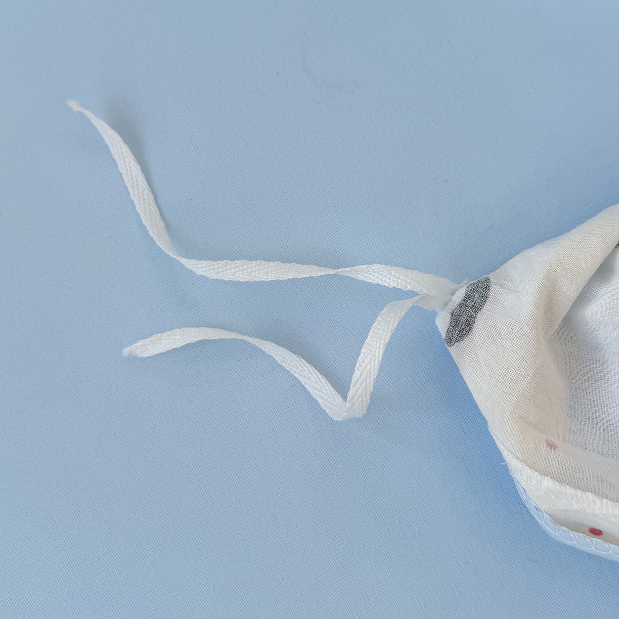 91家纺网 家纺一手货源 找家纺 颜选 2026新款仿棉105克加厚水洗棉被套-含买家秀 圣诞幸福小狗