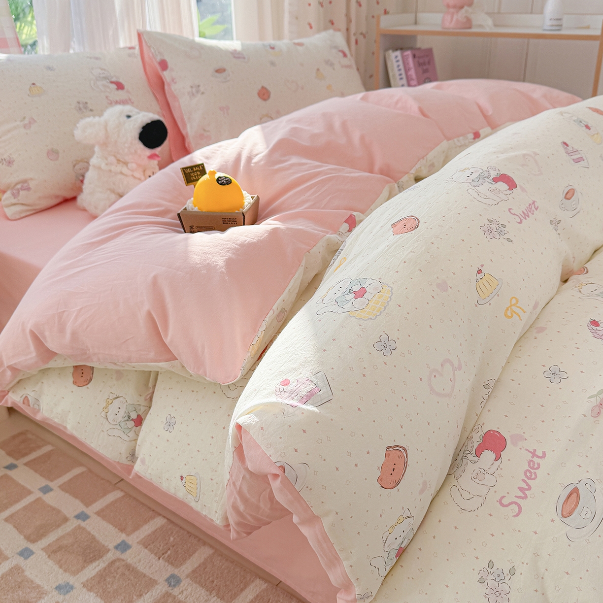 91家纺网 家纺一手货源 找家纺 颜选 2026新款仿棉105克加厚水洗棉被套-含买家秀 甜心猫