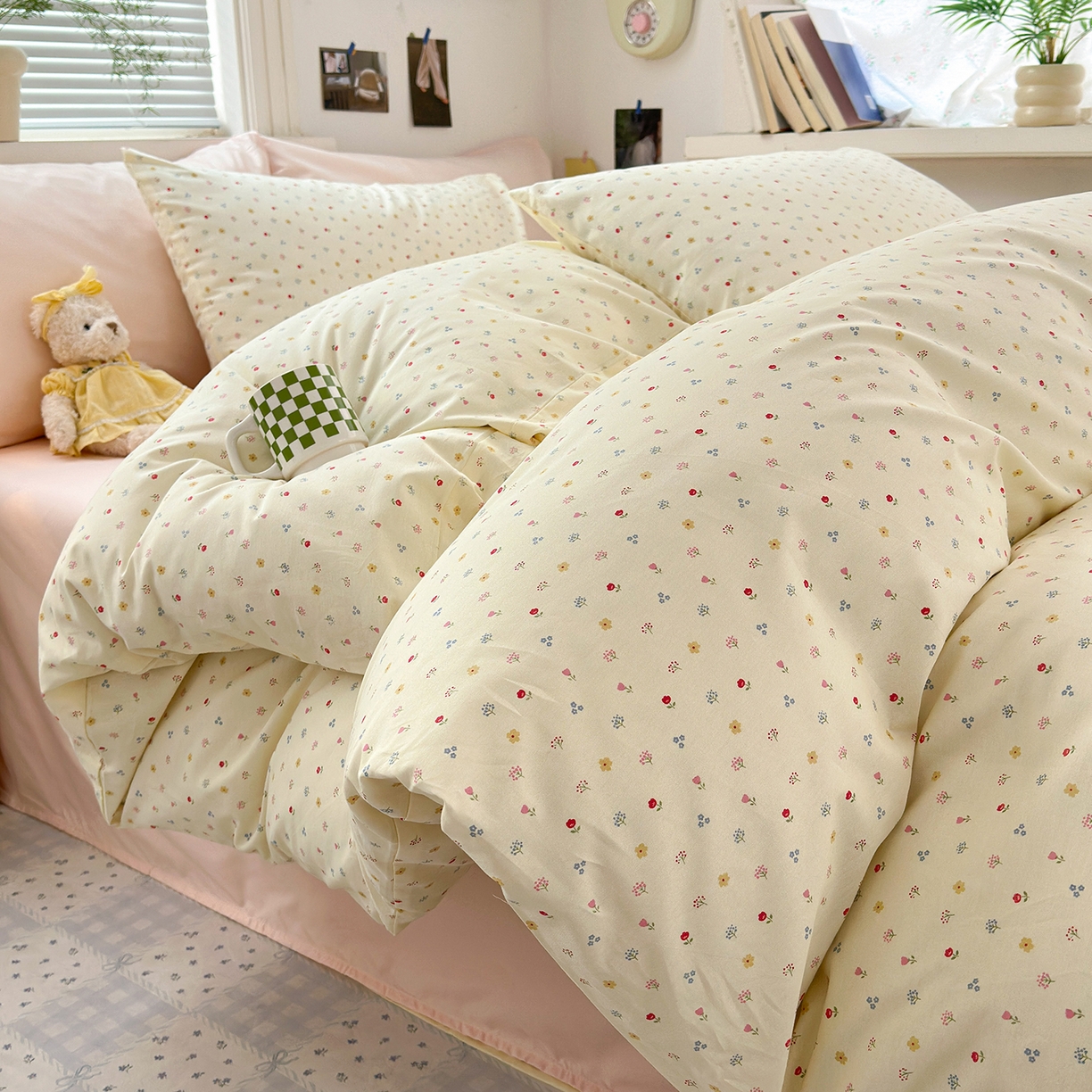 91家纺网 家纺一手货源 找家纺 麦伦家居 2026春夏新品13372全棉卡通小清新四件套 春日花语