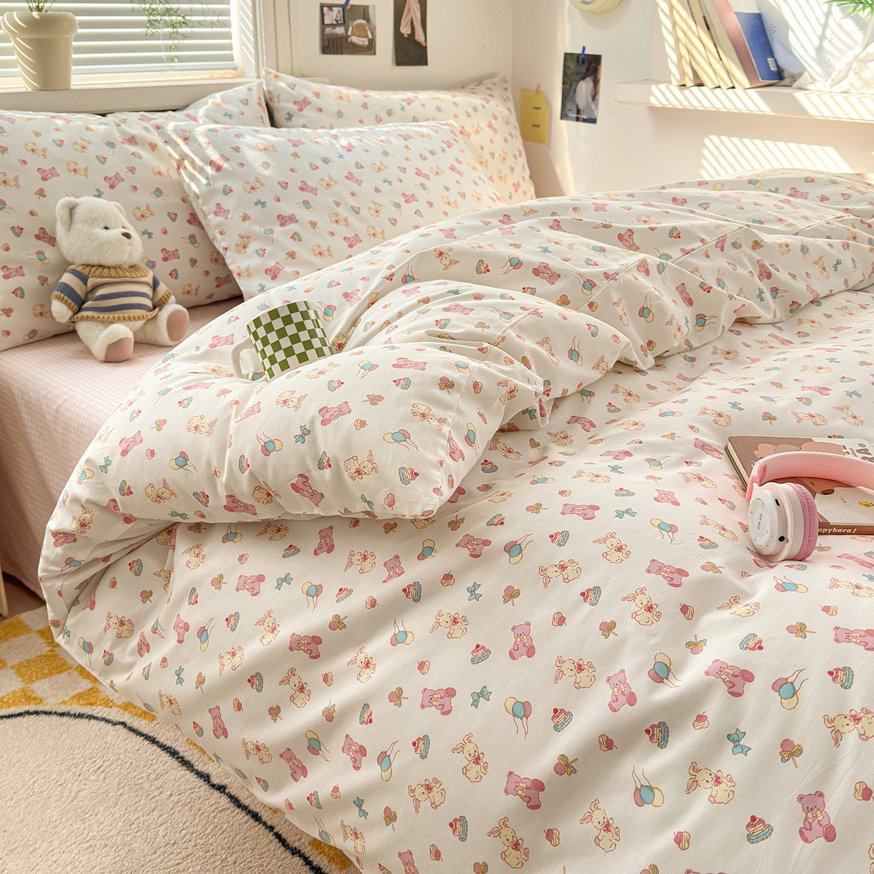 91家纺网 家纺一手货源 找家纺 麦伦家居 2026春夏新品13372全棉卡通小清新四件套 宾果时光