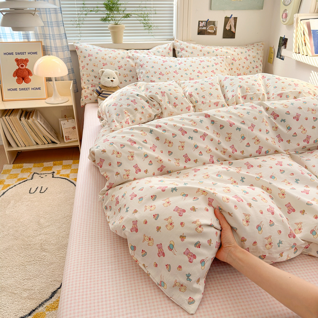 91家纺网 家纺一手货源 找家纺 麦伦家居 2026春夏新品13372全棉卡通小清新四件套 宾果时光