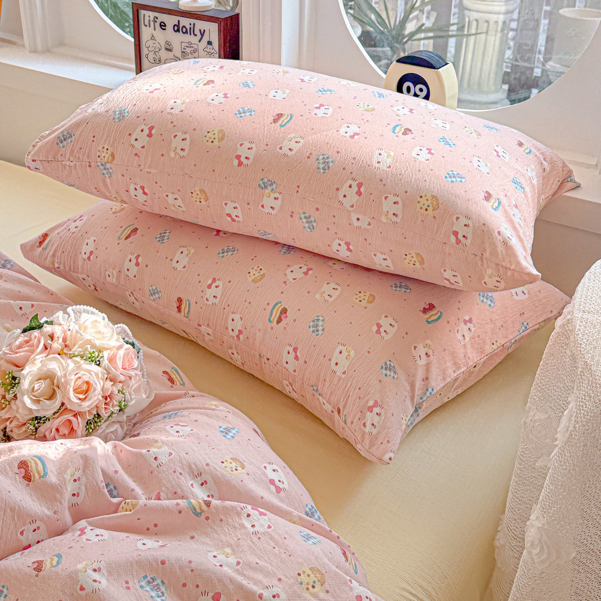 91家纺网 家纺一手货源 找家纺 朵朵家纺 2026新款云感木棉皱皱纱双层纱印花四件套 蛋糕喵