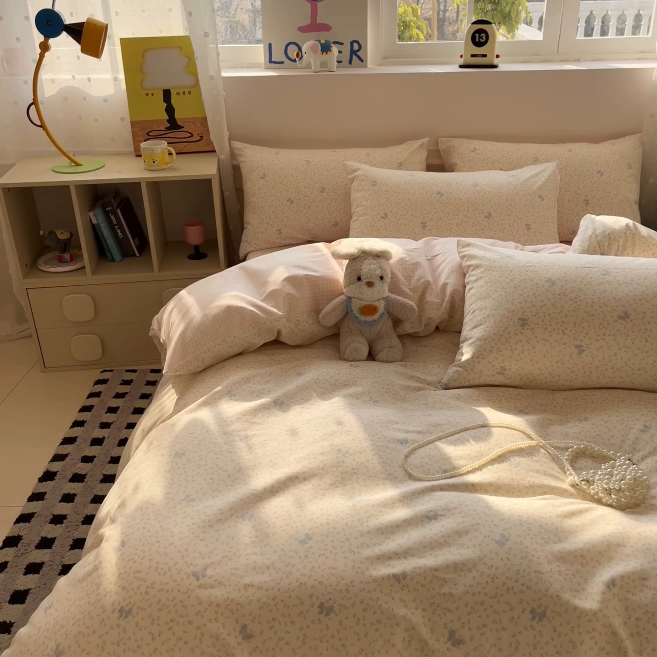 91家纺网 家纺一手货源 找家纺 麦伦家居 2026春夏新品13372全棉卡通小清新四件套 蝴蝶结花朵粉