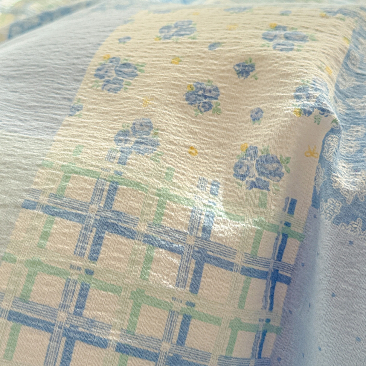 91家纺网 家纺一手货源 找家纺 朵朵家纺 2026新款云感木棉皱皱纱双层纱印花四件套 兰溪