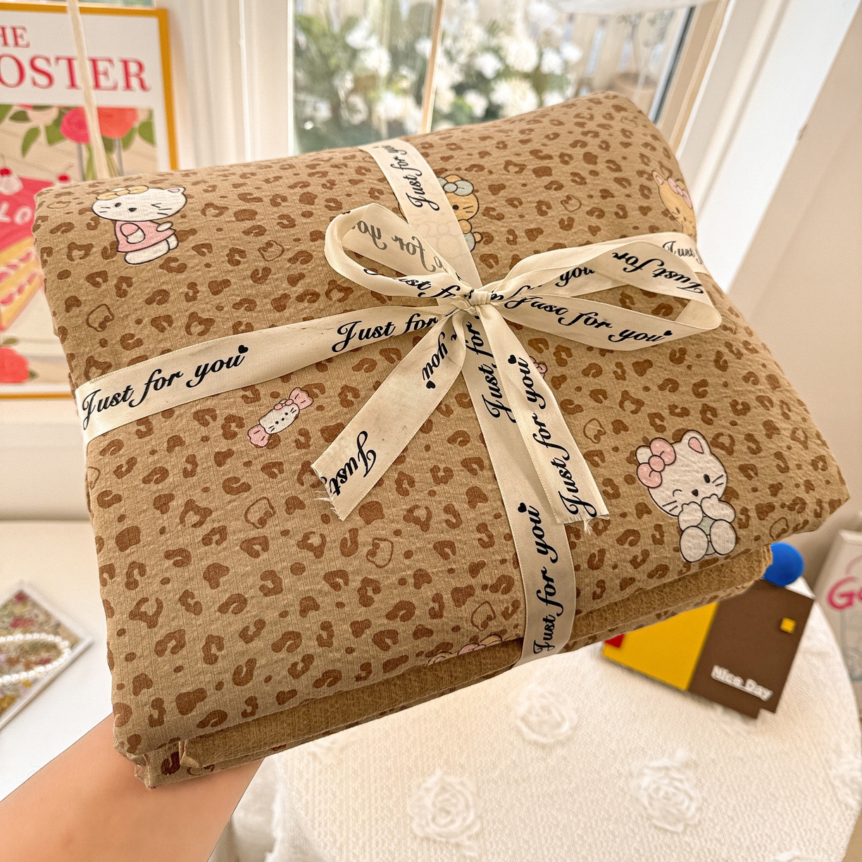 91家纺网 家纺一手货源 找家纺 朵朵家纺 2026新款云感木棉皱皱纱双层纱印花四件套 豹纹KT