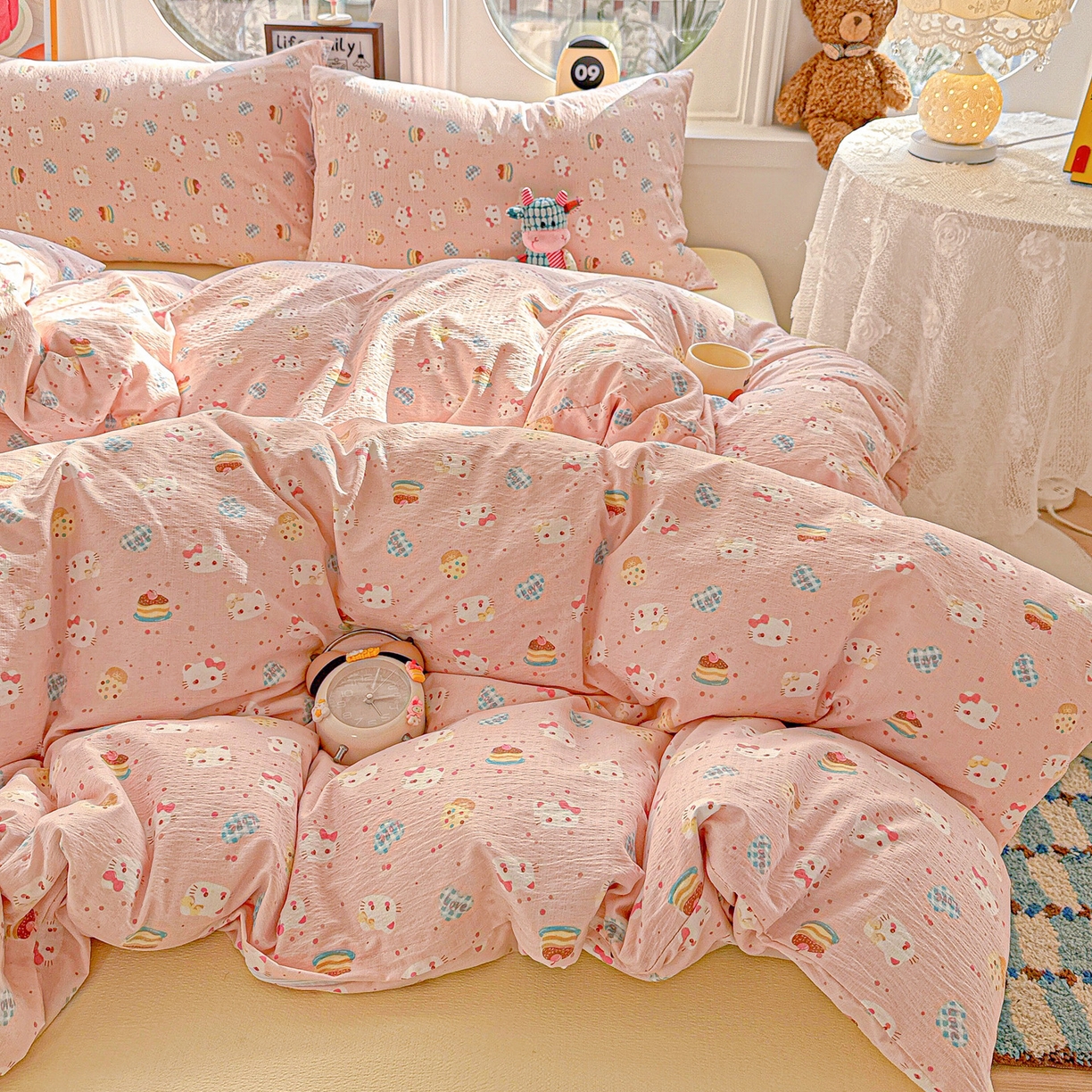 91家纺网 家纺一手货源 找家纺 朵朵家纺 2026新款云感木棉皱皱纱双层纱印花四件套 蛋糕喵